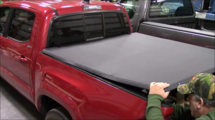 Tyger Auto TG BC3T1530 Trifold Bed Cover For Tacoma Pickup