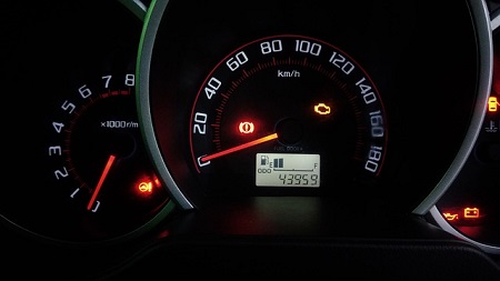 How to Reset Toyota Yaris Maintenance Light