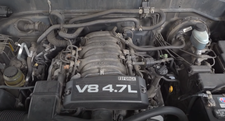 TOYOTA 2UZ-FE 4.7 Liter iFORCE V8 Engine